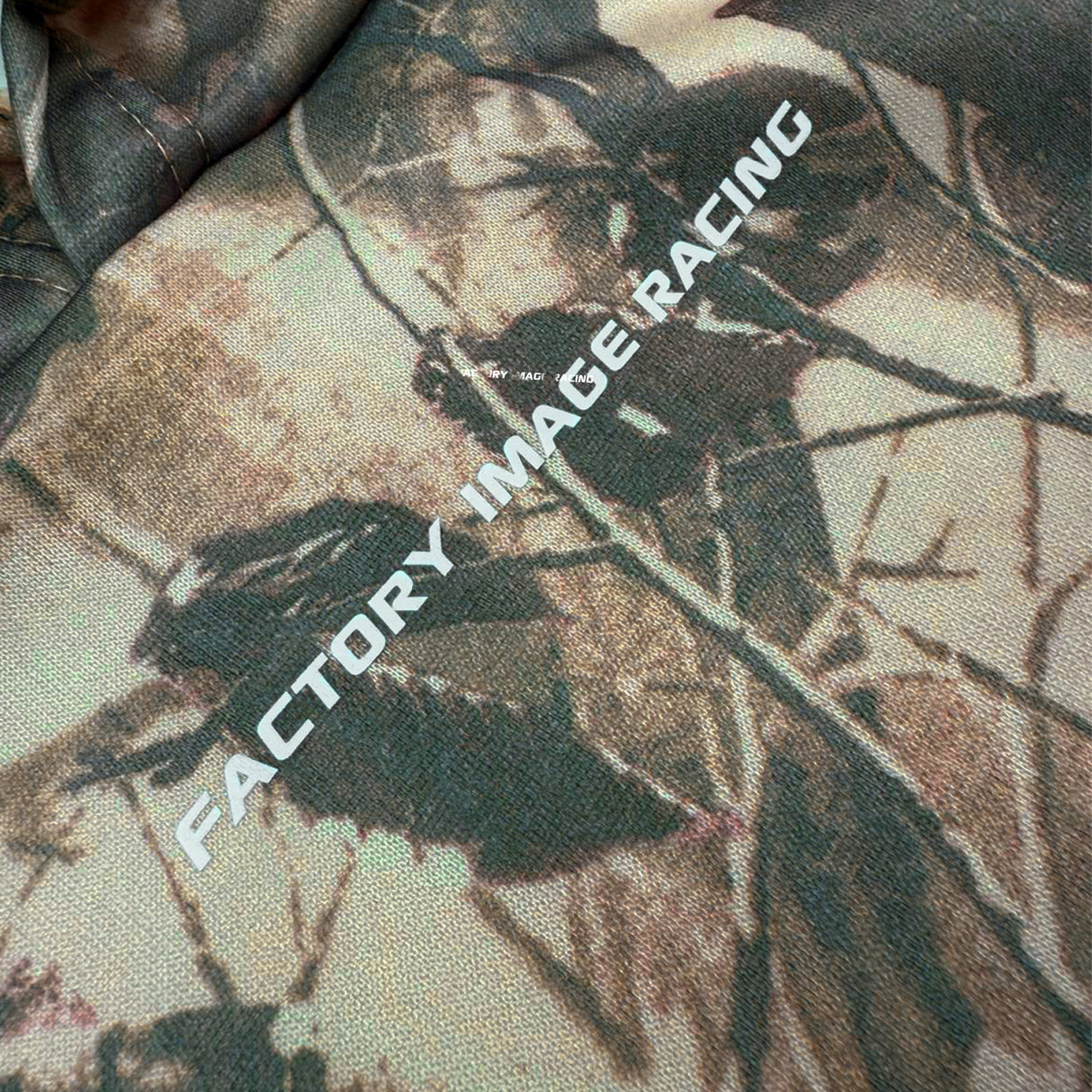 RETRO LEAF CAMO HOODIE